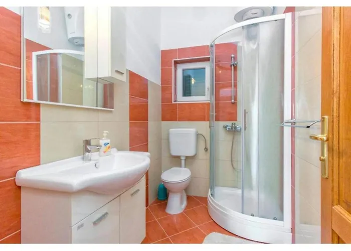 Four Bedroom With The Pool בית נופש *